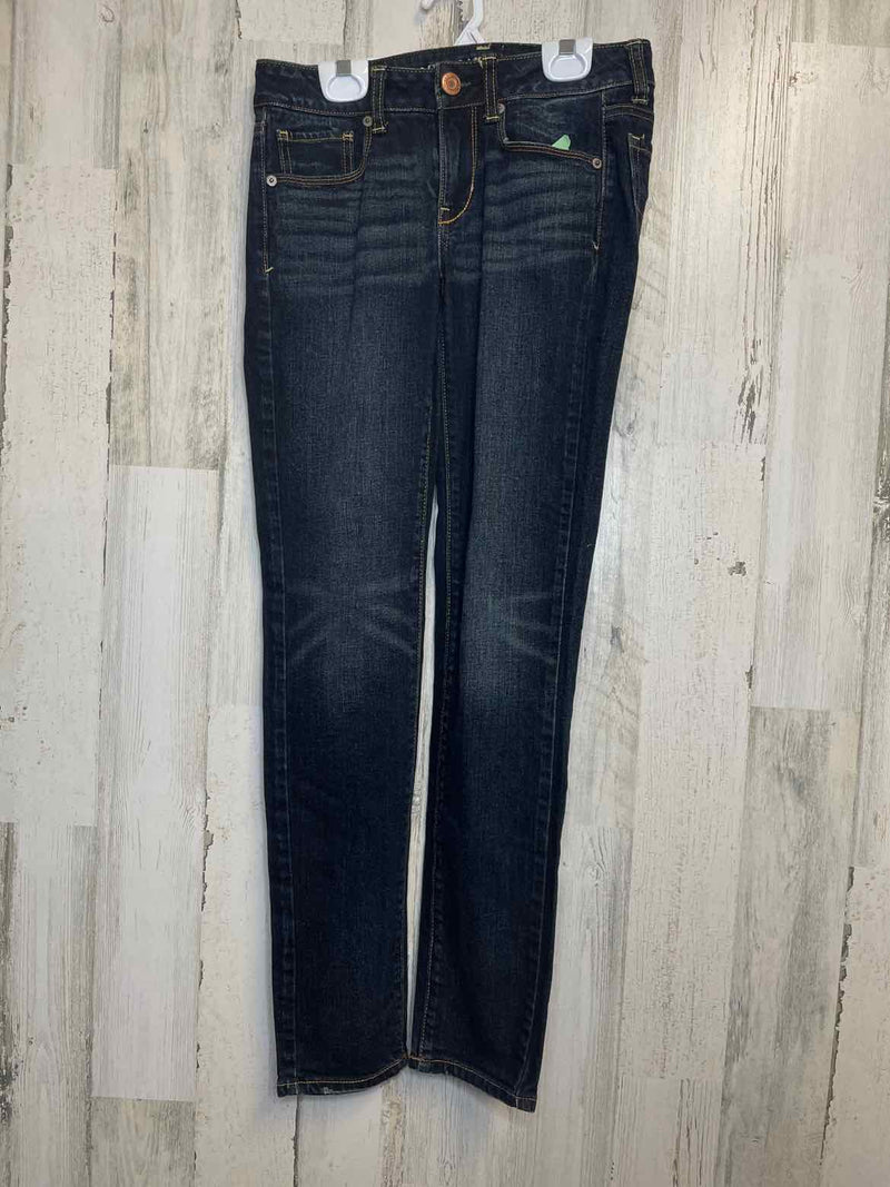 Size 2 American Eagle Jeans