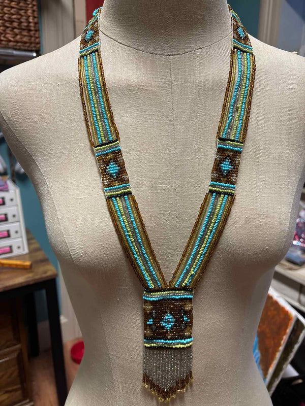 Sparkling Sage Necklace