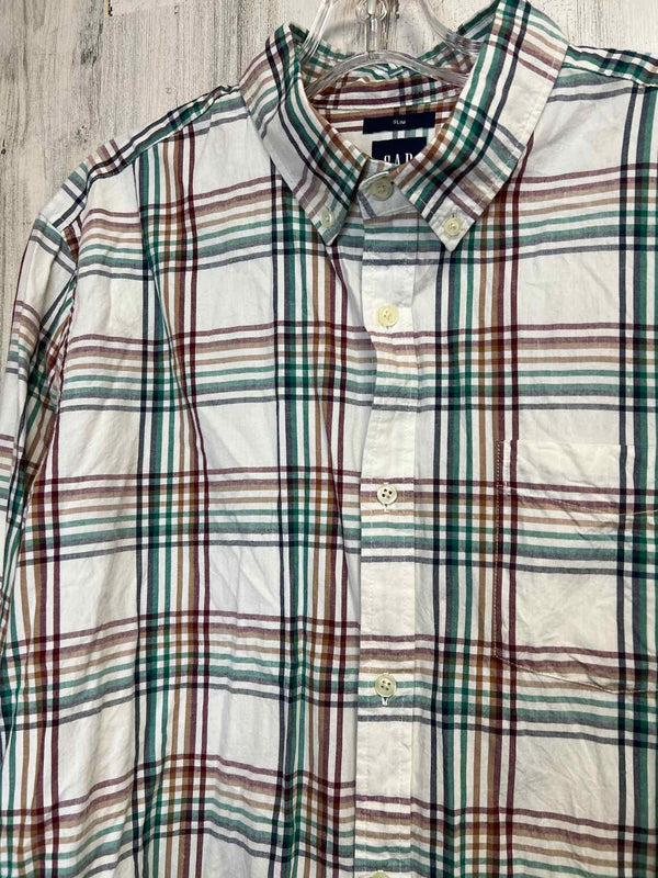 Size XL GAP Shirt