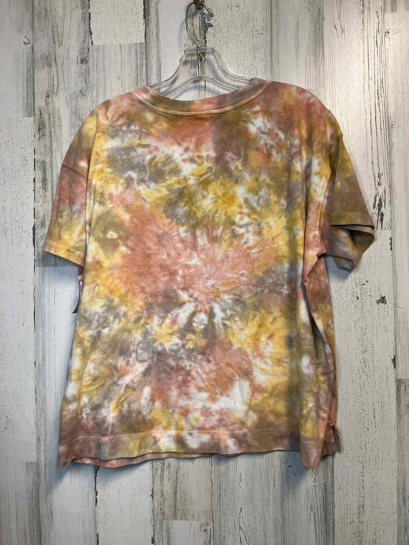 Old Navy Size L Shirt