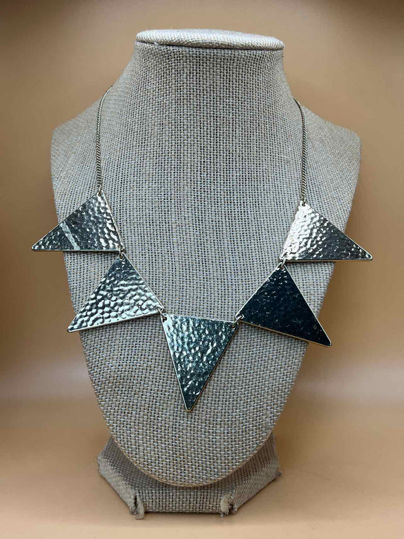 Express Necklace
