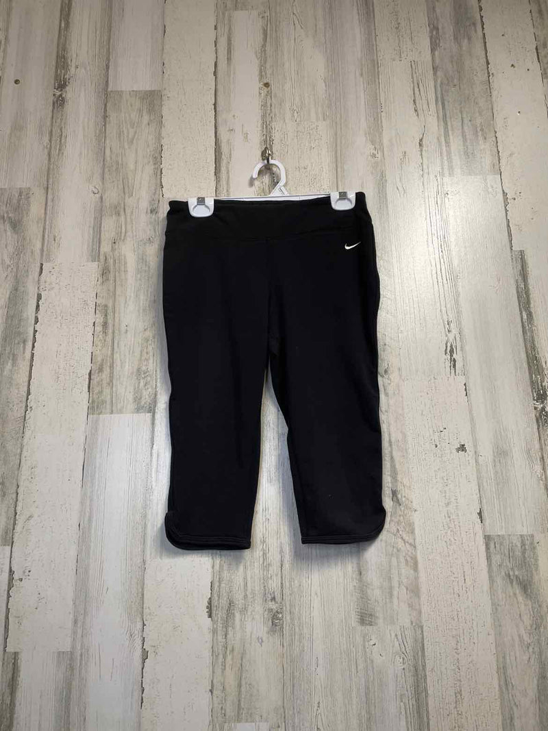 Size M Nike Leggings