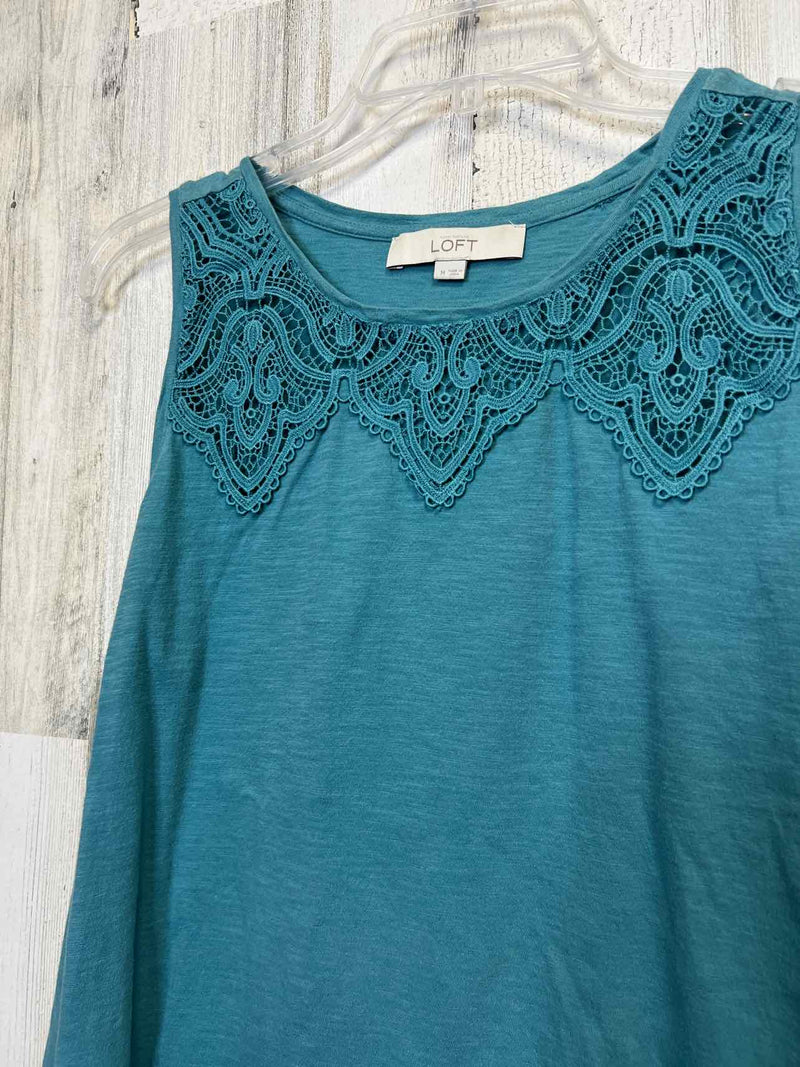 Ann Taylor Loft Size M Shirt