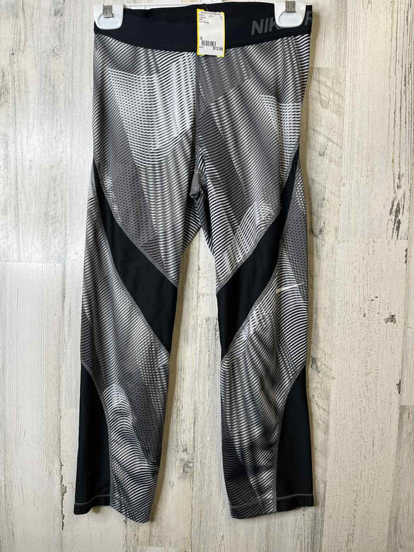 Size S Nike Leggings