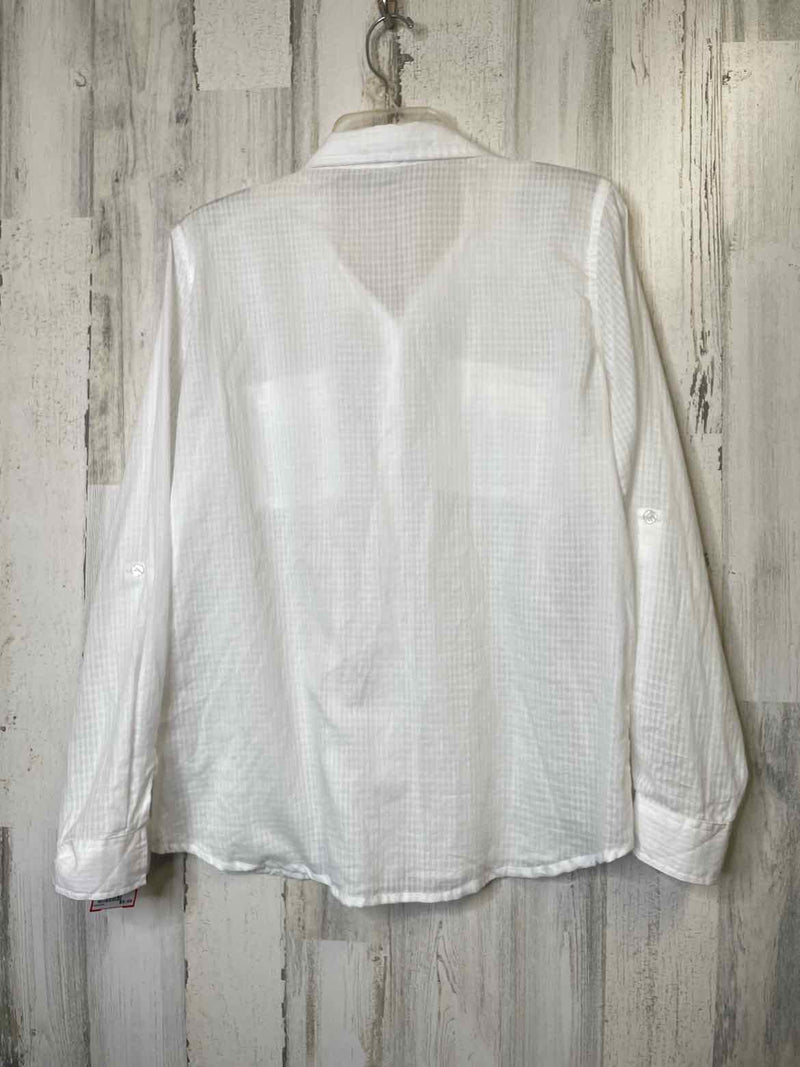 Boutique Size L Shirt