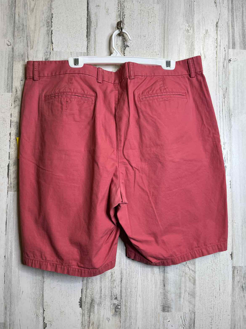 Size 40 Old Navy Shorts