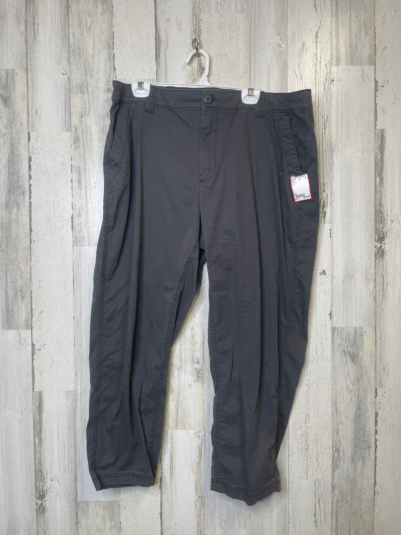 Size XL Old Navy Pants