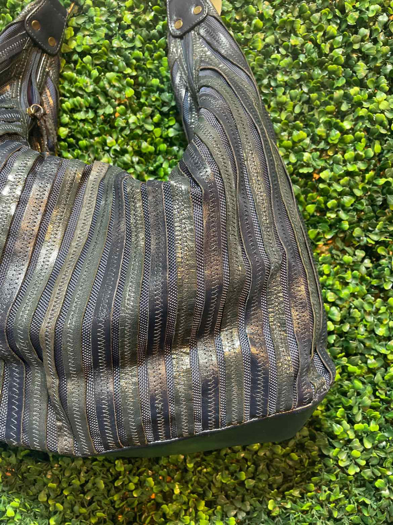 Dan W Purse