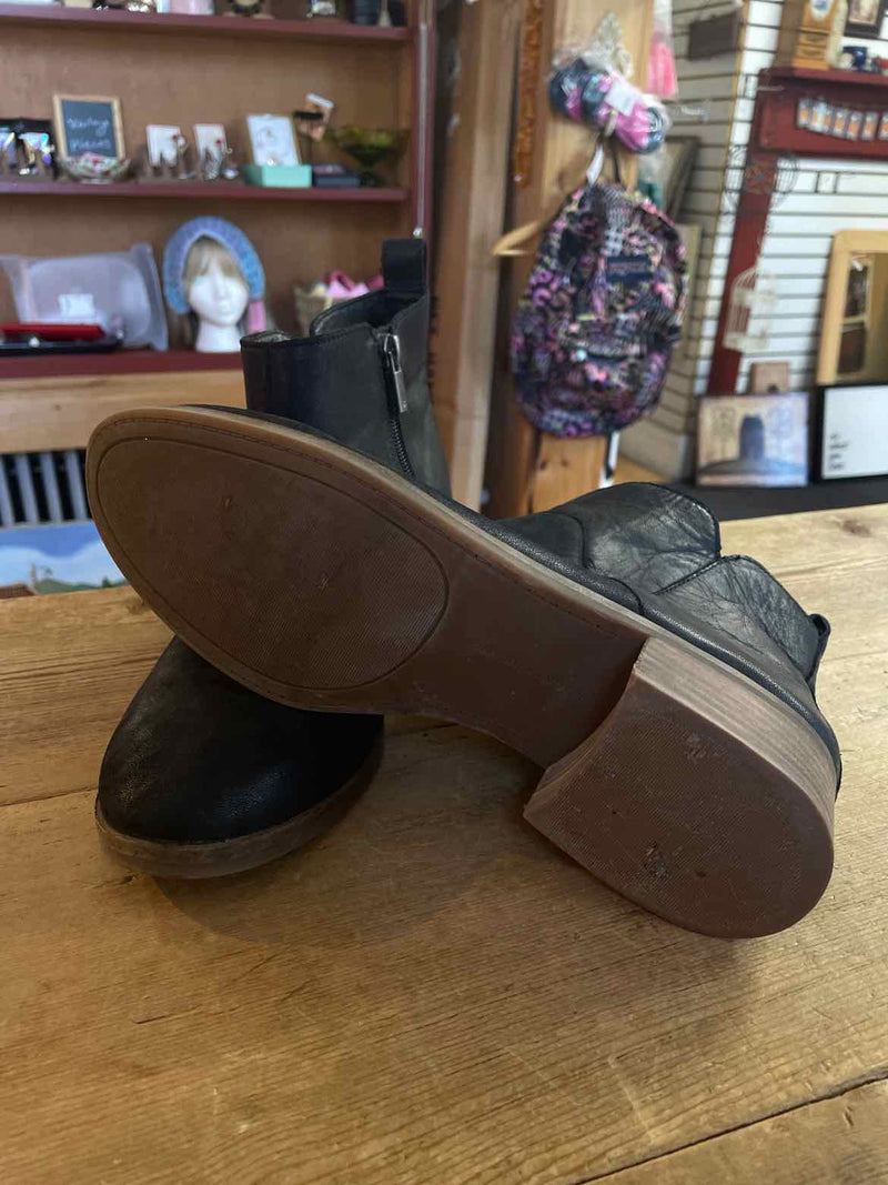 Shoe Size 9.5 Lucky Brand Boots