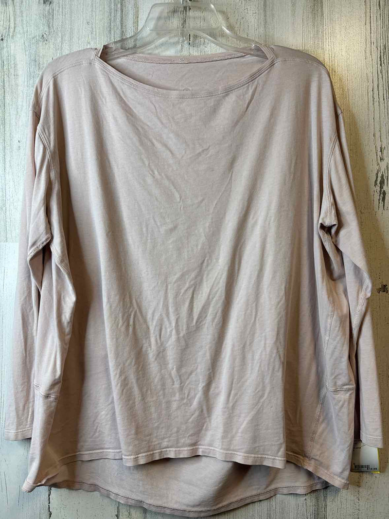 LuLuLemon Size S Shirt