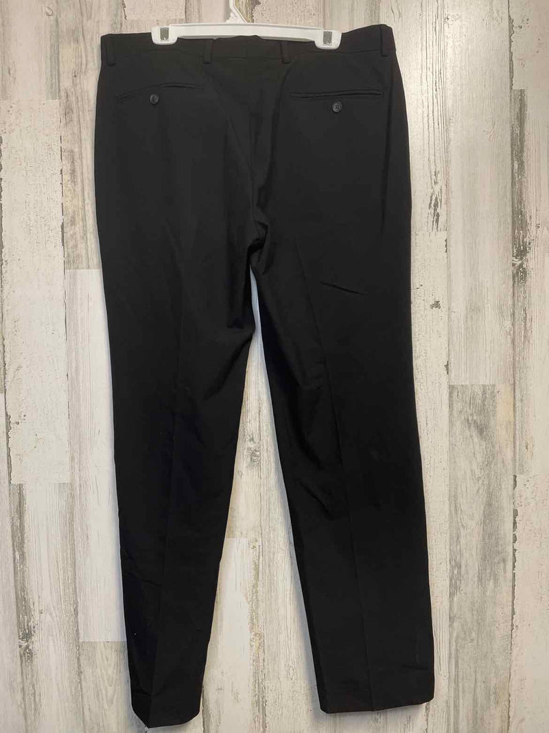 Size 36/32 J. Ferrar Pants