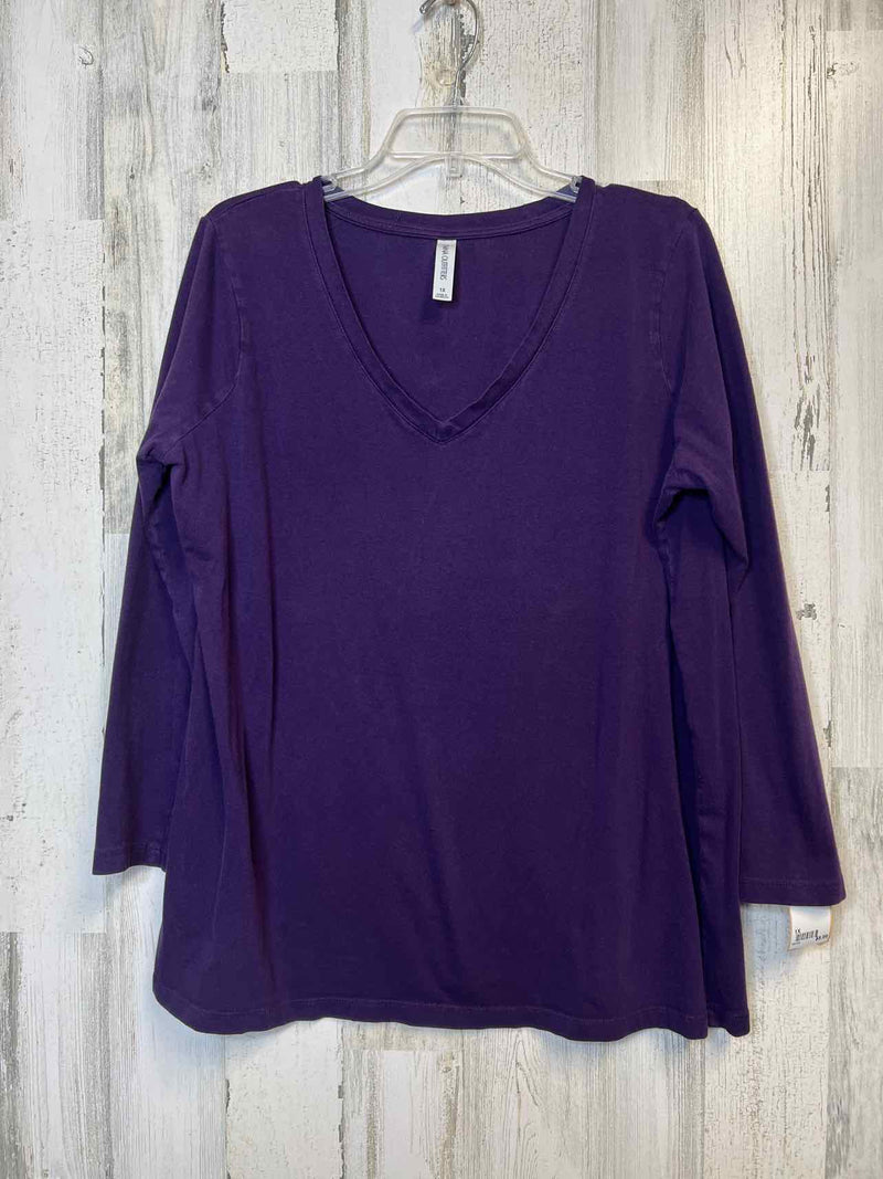 Zenana Outfitters Size 1X Shirt