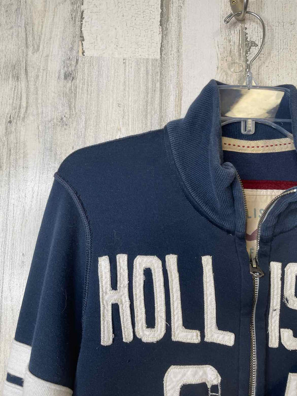 Size M Hollister Sweater