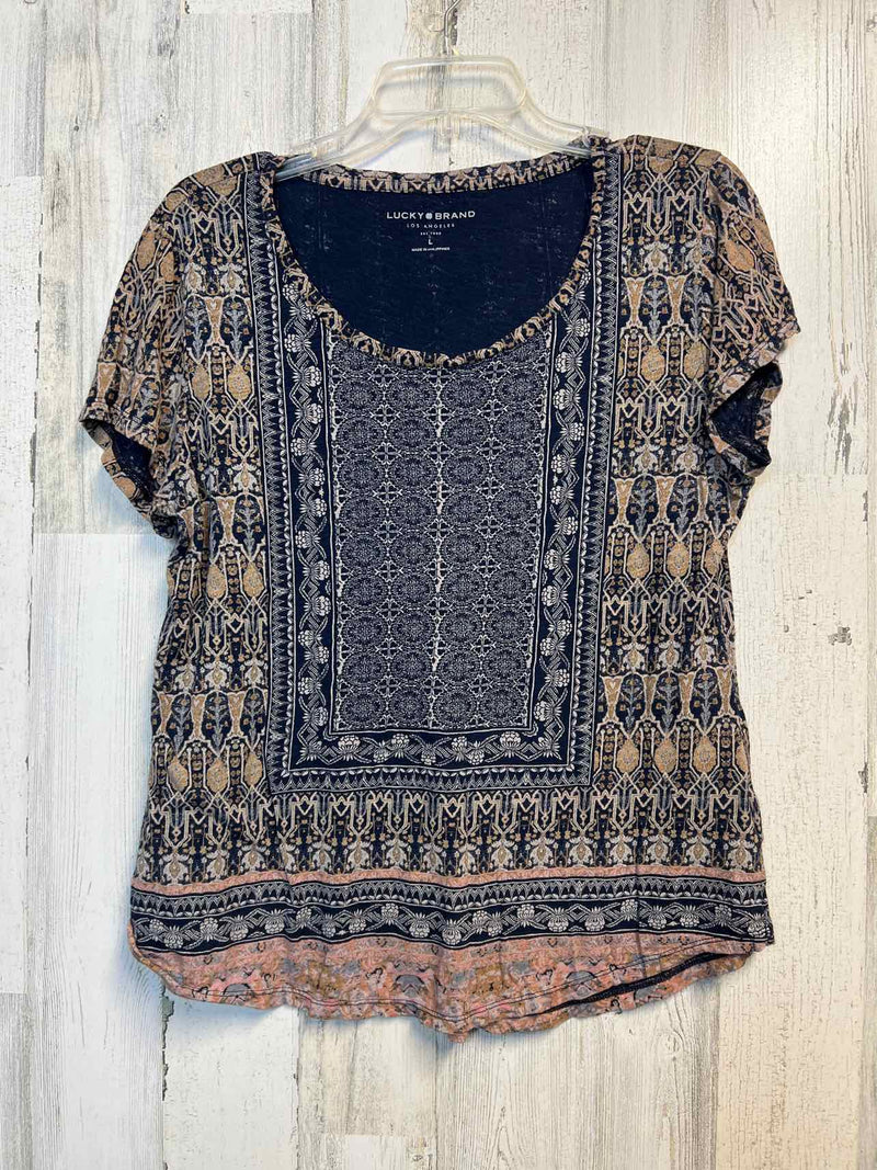 Lucky Brand Size L Shirt