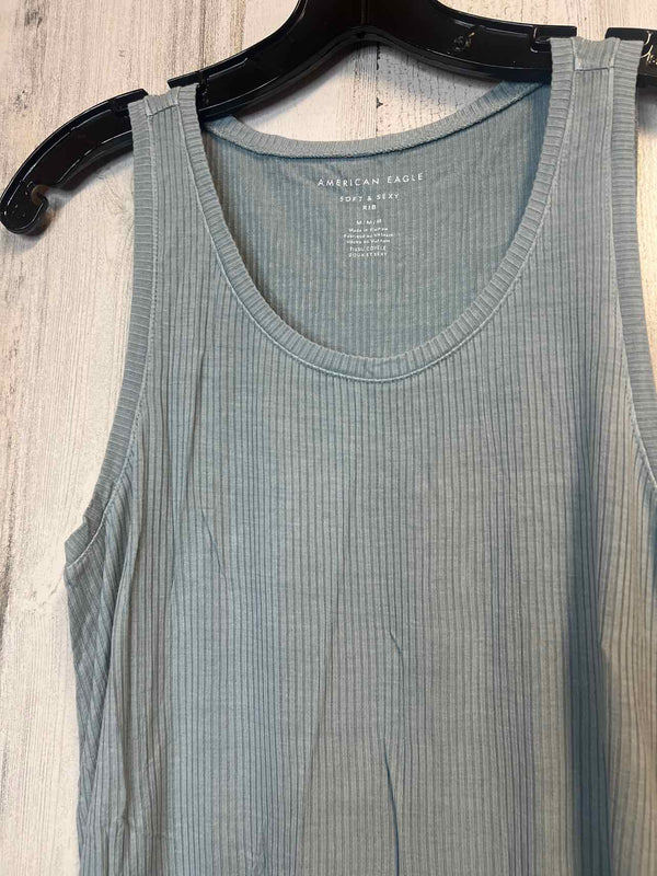 American Eagle Size M Shirt