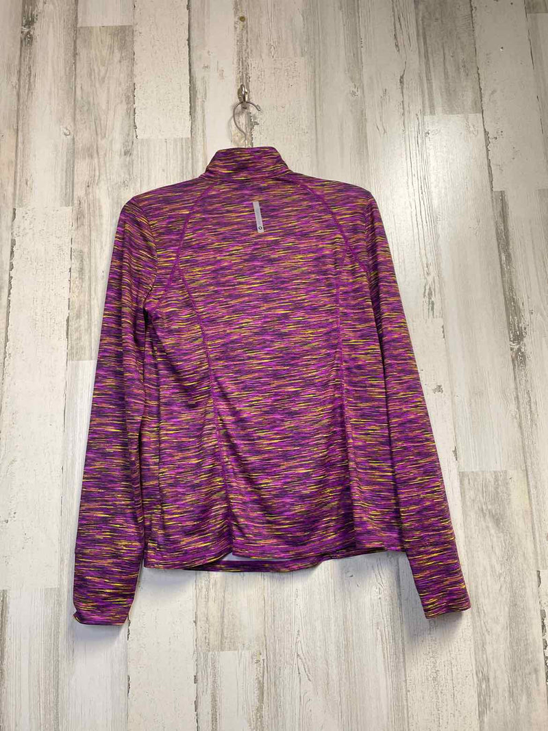 Size M Xersion Sweatshirt