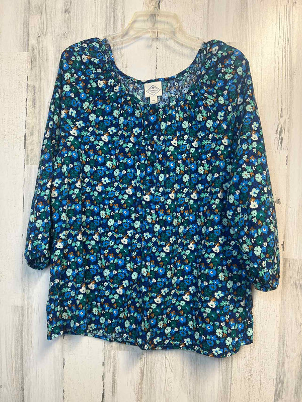 St. John's Bay Size XXL Shirt
