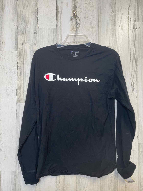 Size M Champion Shirt