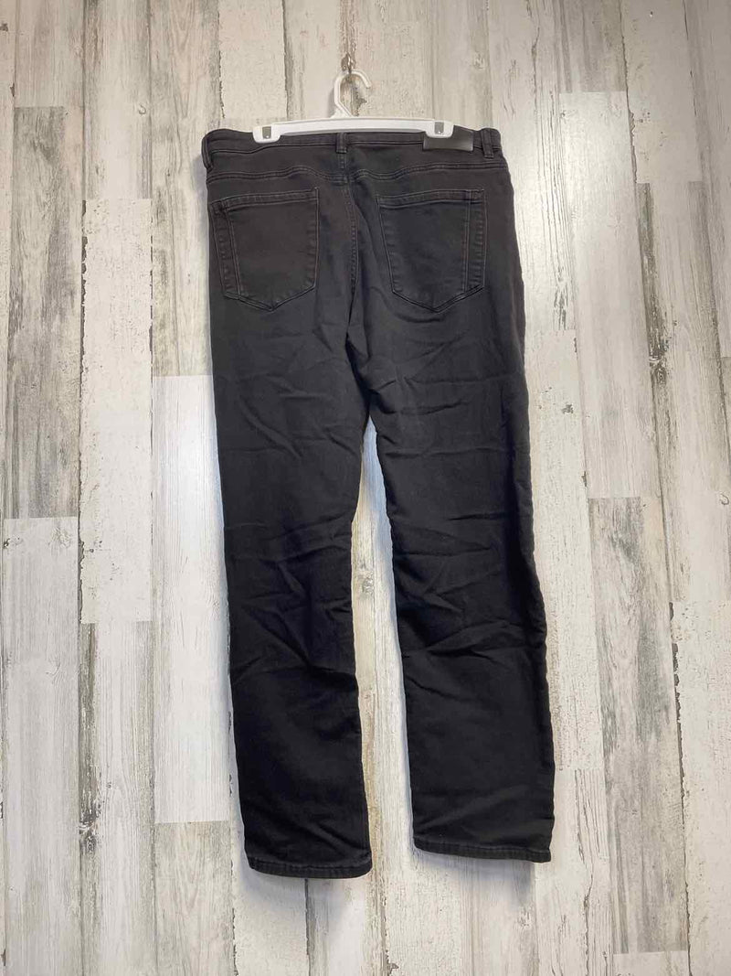 Size 36/32 Perry Ellis Jeans