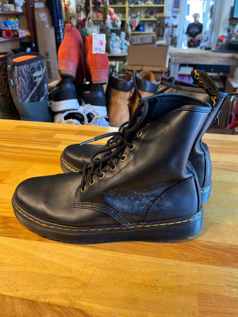 9 Doc Martens Boots