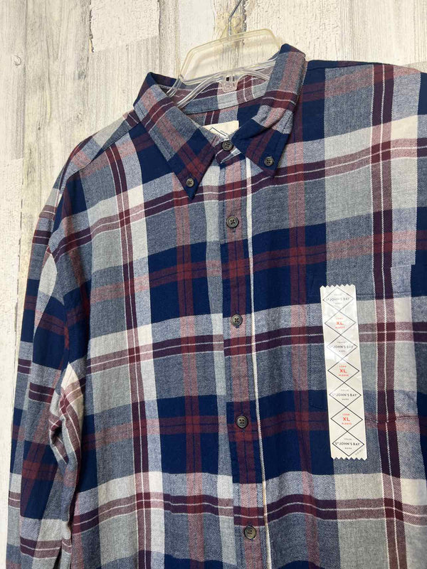 Size XL St. John's Bay Shirt