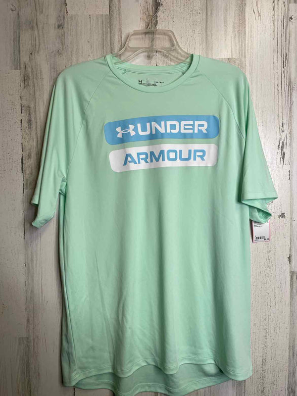 Size L Under Armour Shirt