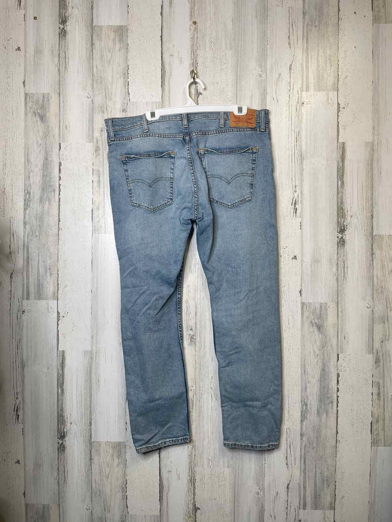 Size 38/30 Levi Strauss & Co. Jeans