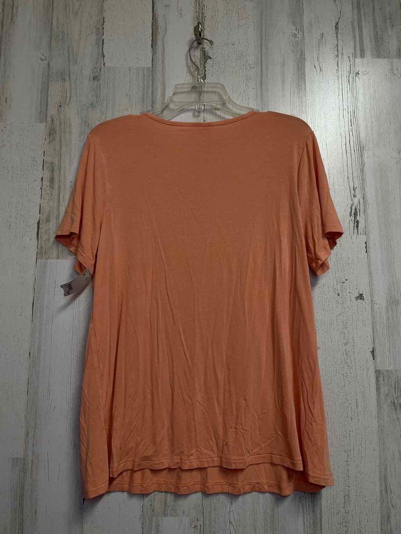Old Navy Size L Shirt