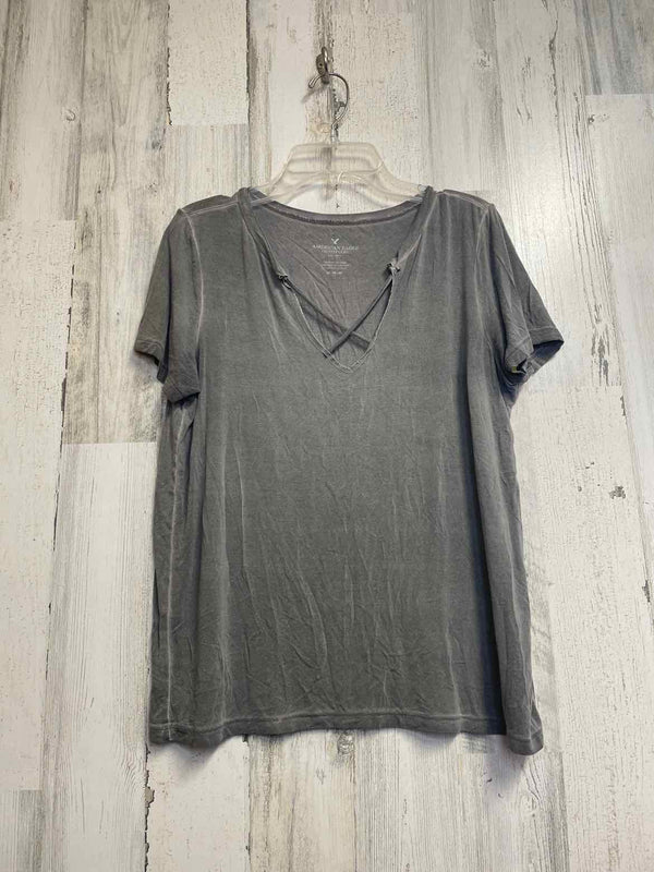 American Eagle Size M Shirt
