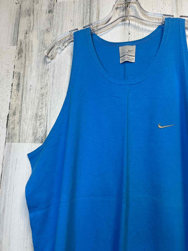 Size XL Nike Shirt