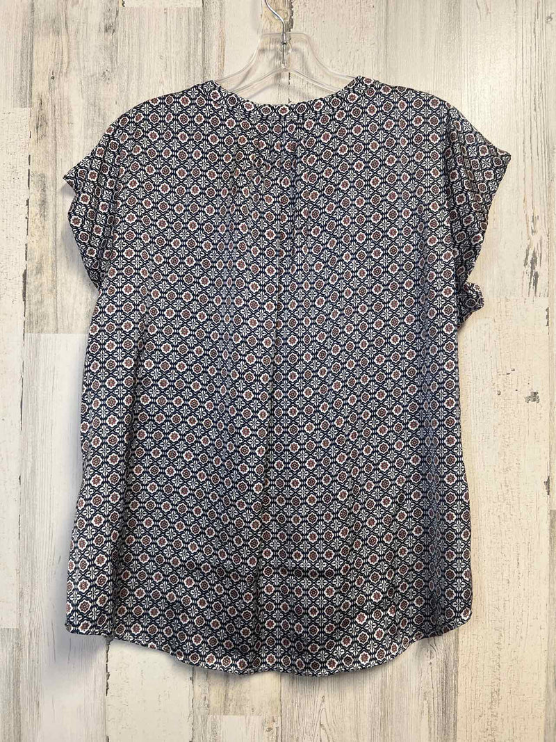 Liz Claiborne Size XL Shirt
