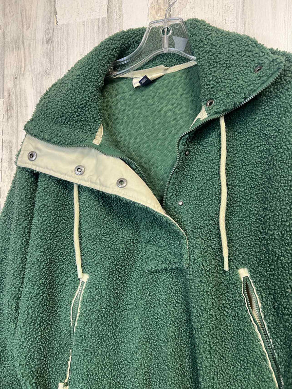 Size S Universal Thread Sweatshirt