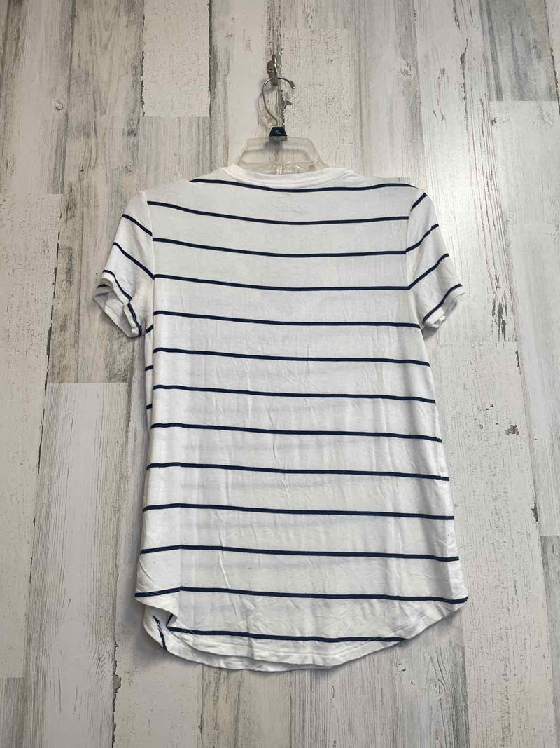 Aeropostale Size S Shirt