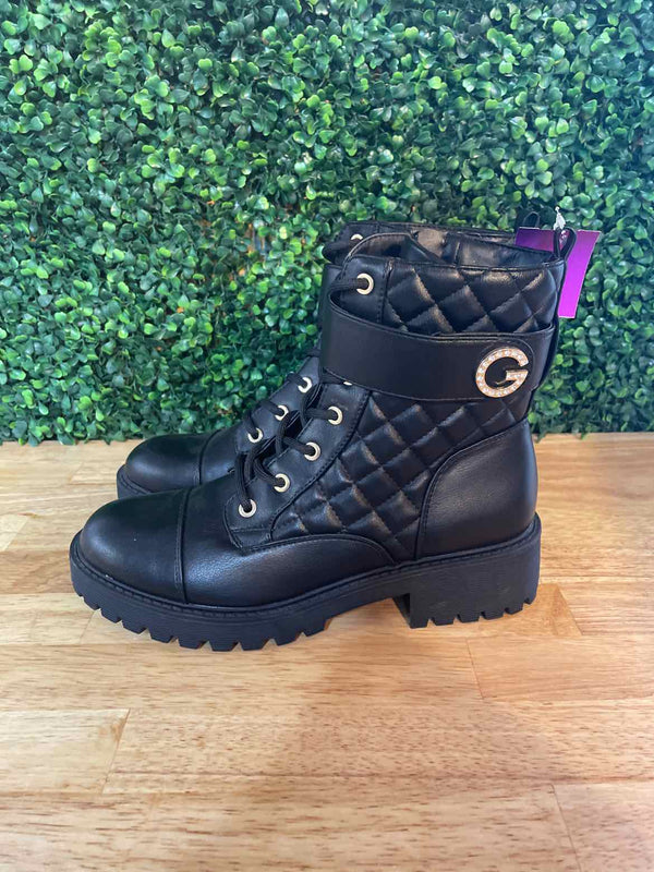 Shoe Size 8.5 Guess Boots