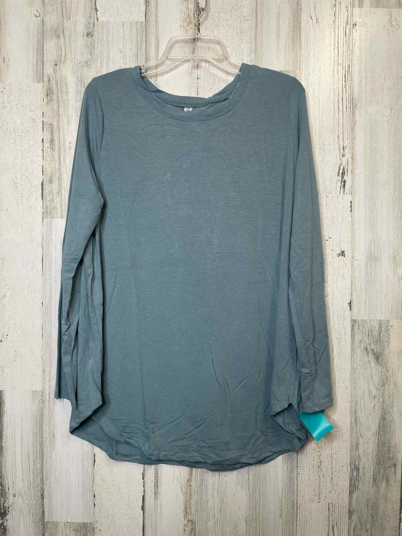 Zenana Outfitters Size 1X Shirt