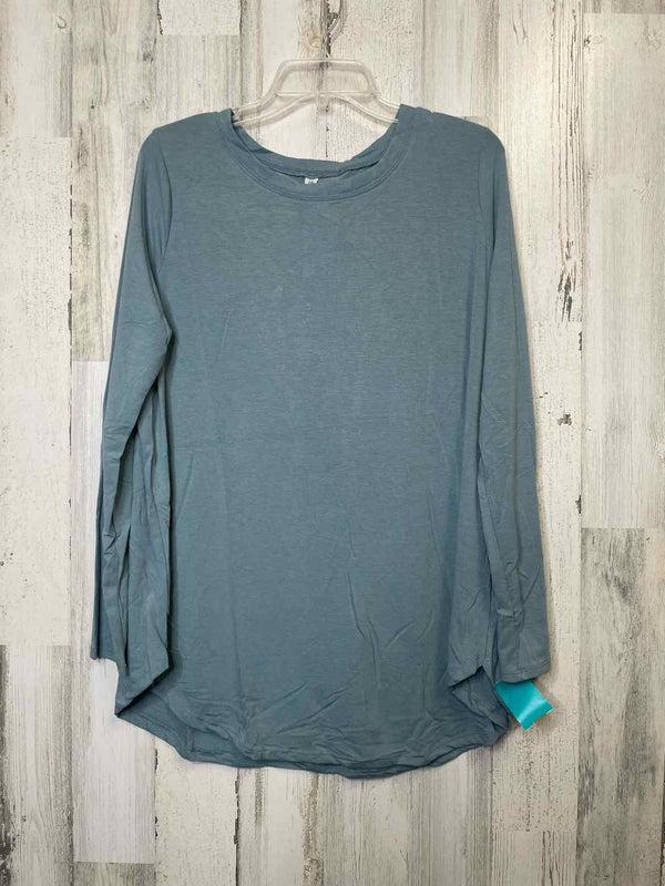 Zenana Outfitters Size 2X Shirt