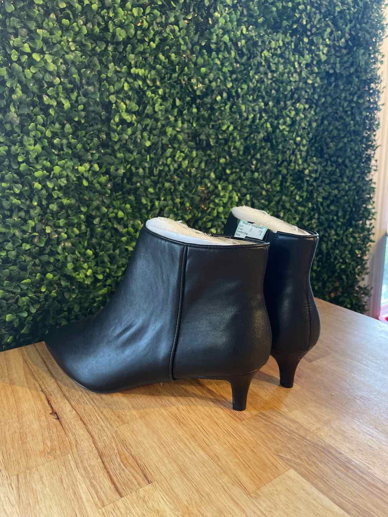 Shoe Size 10 Comfort View Shoes