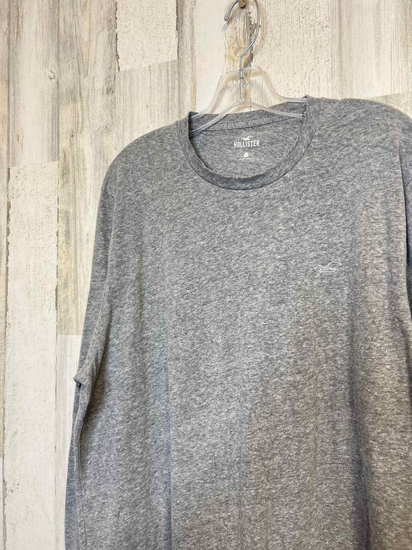 Size XXL Hollister Shirt