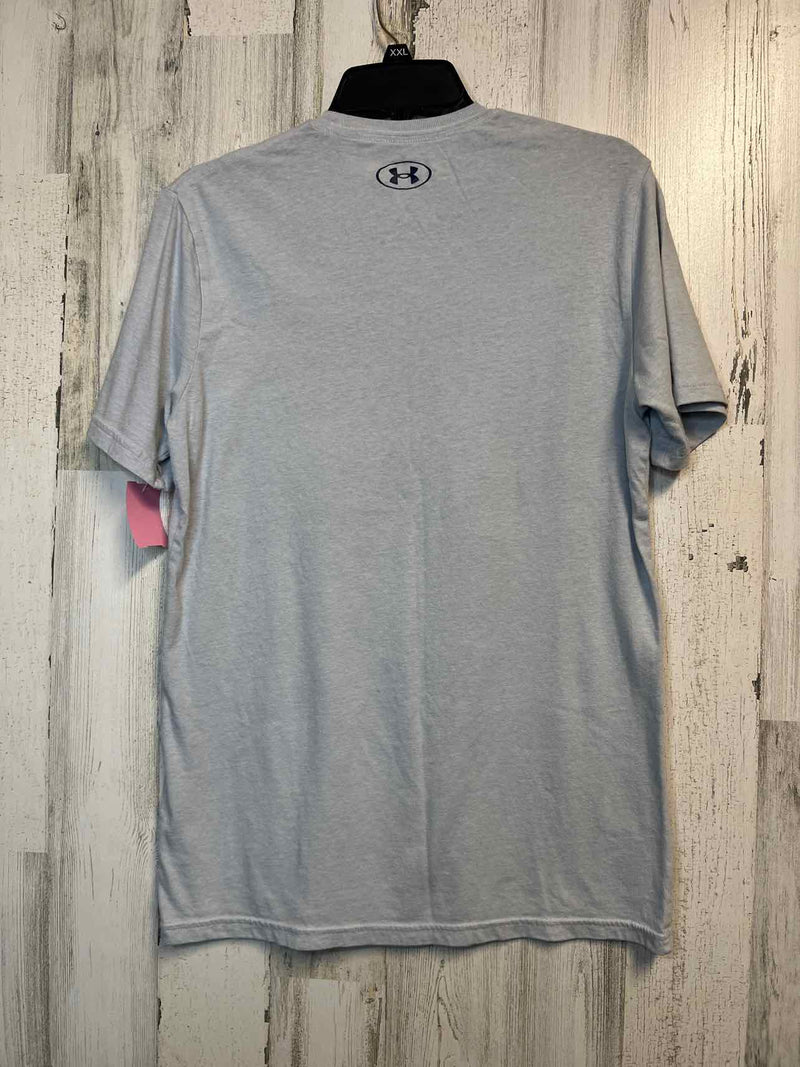 Size S Under Armour Shirt