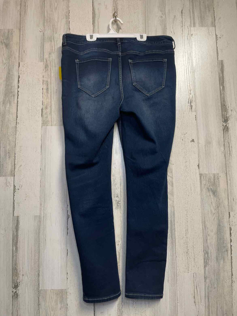 Size 18 Maurices Jeans