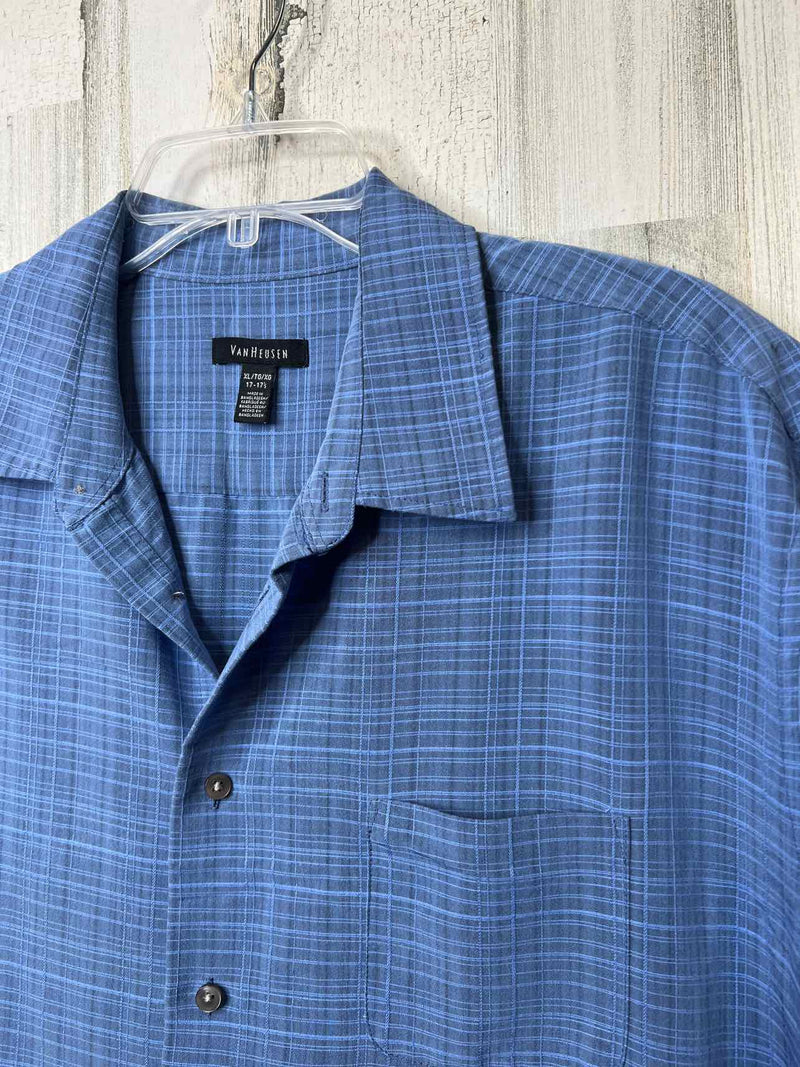 Size XL Van Heusen Shirt