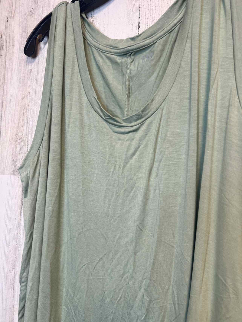 GAP Size XL Shirt