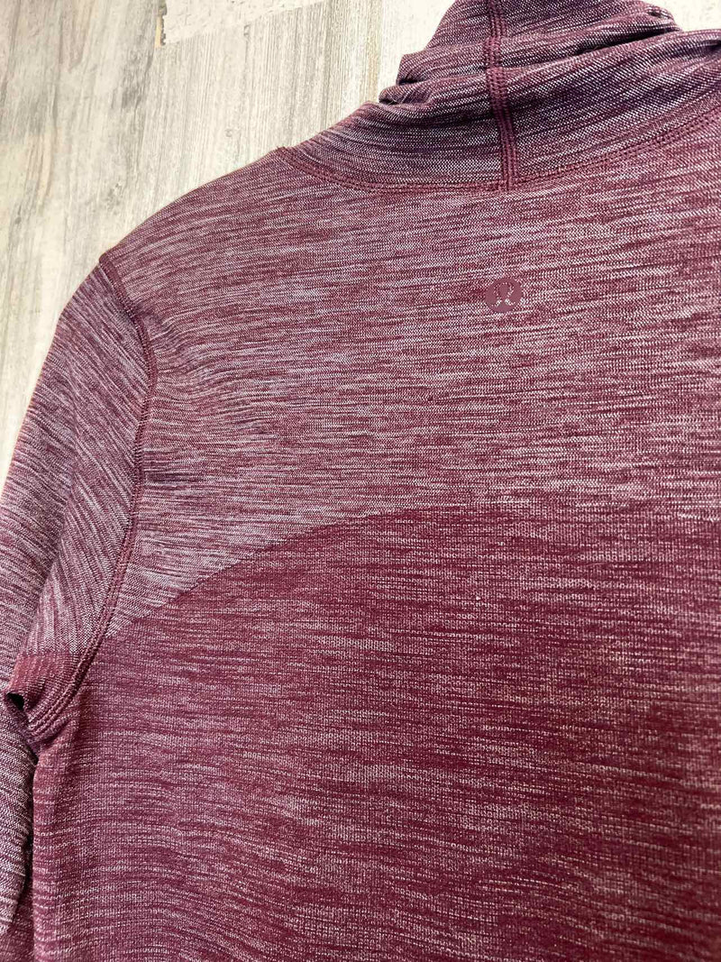 LuLuLemon Size 8 Shirt