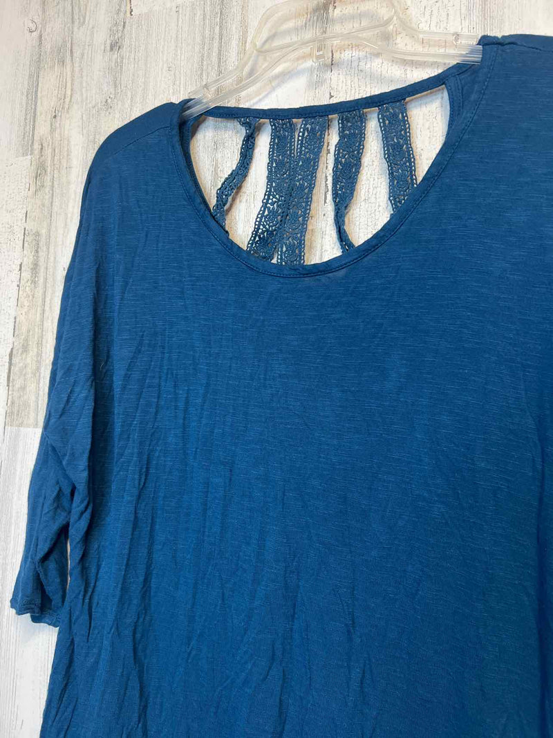 Lane BRYANT Size 14/16 Shirt