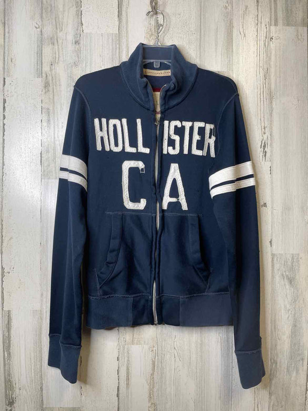 Size M Hollister Sweater