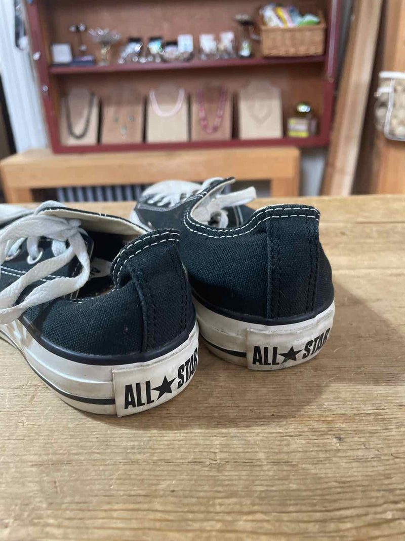 Shoe Size 6 Converse Sneakers