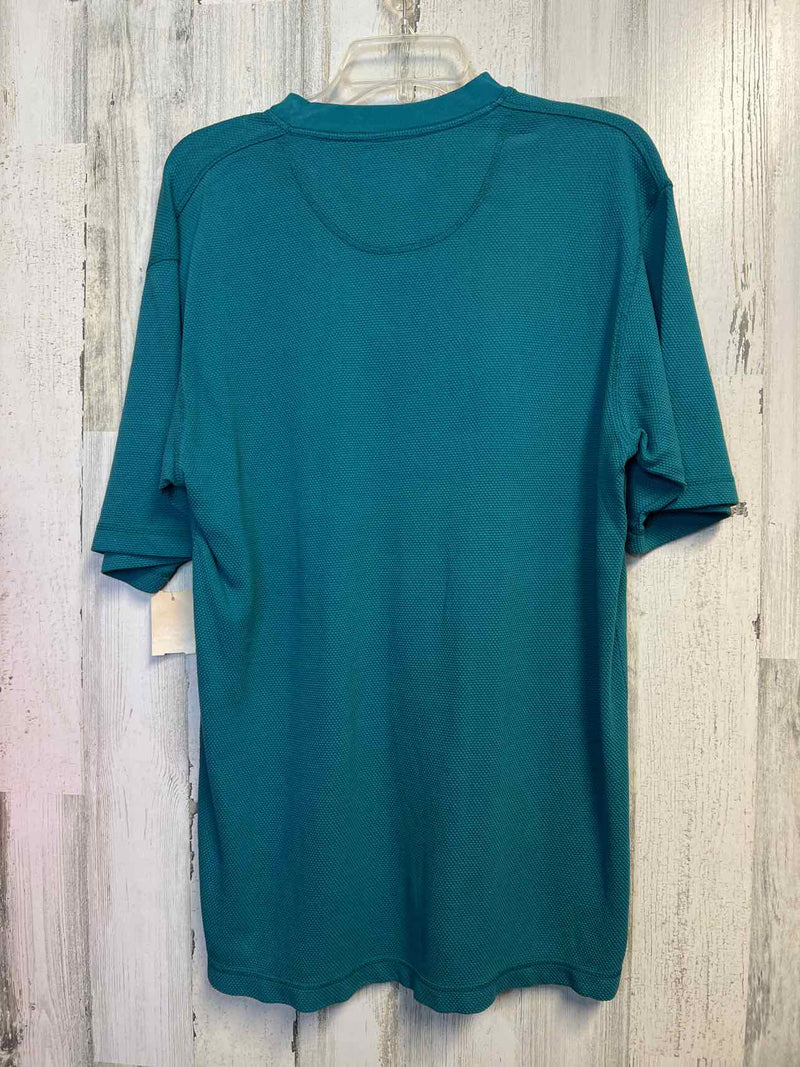 Size M Cabela's Shirt