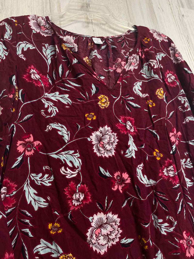 Old Navy Size M Shirt