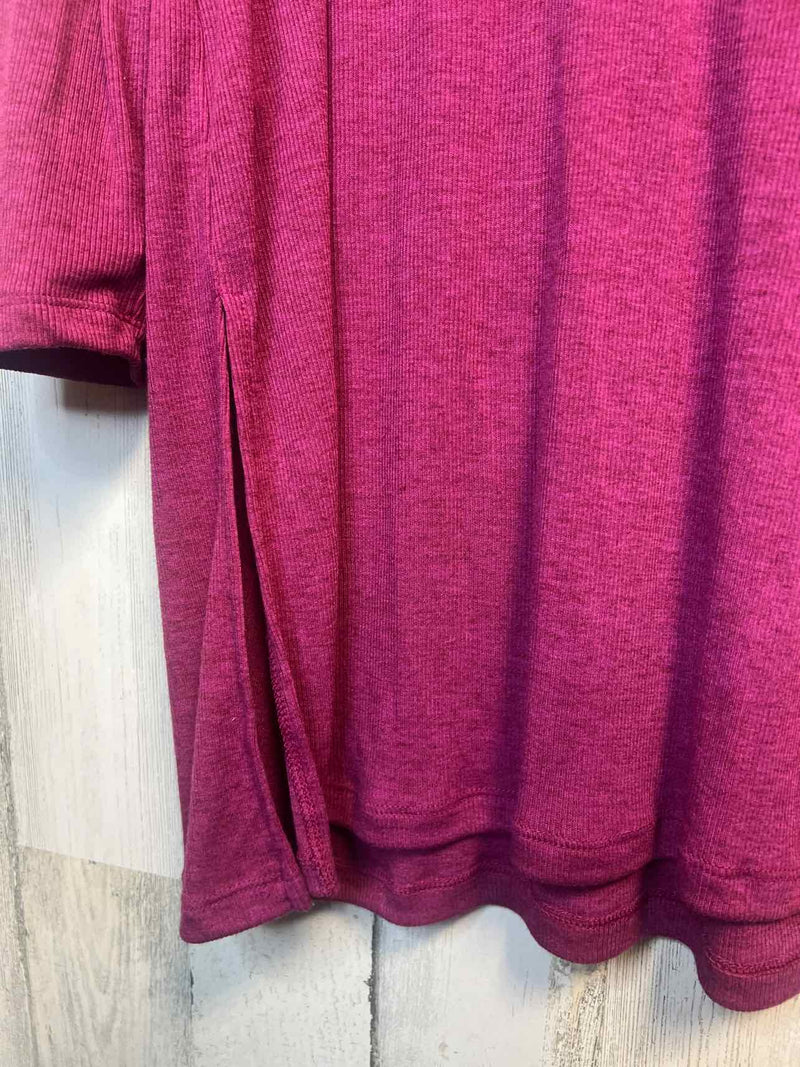 Old Navy Size XXL Shirt