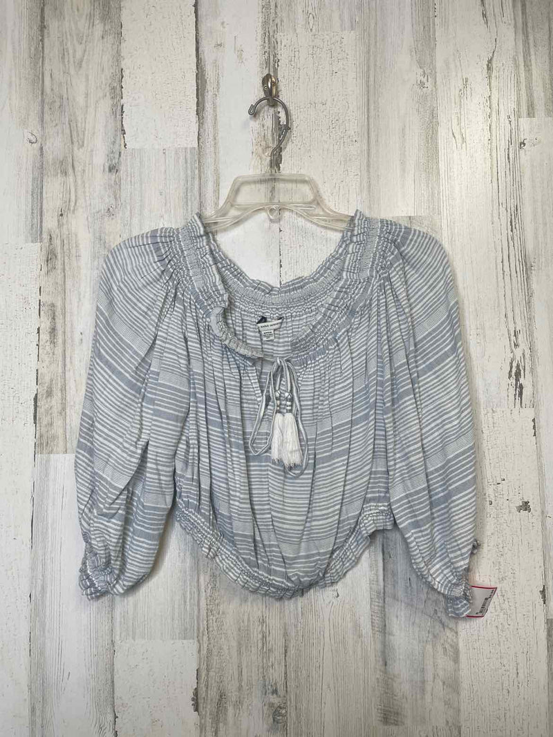 American Eagle Size S Shirt